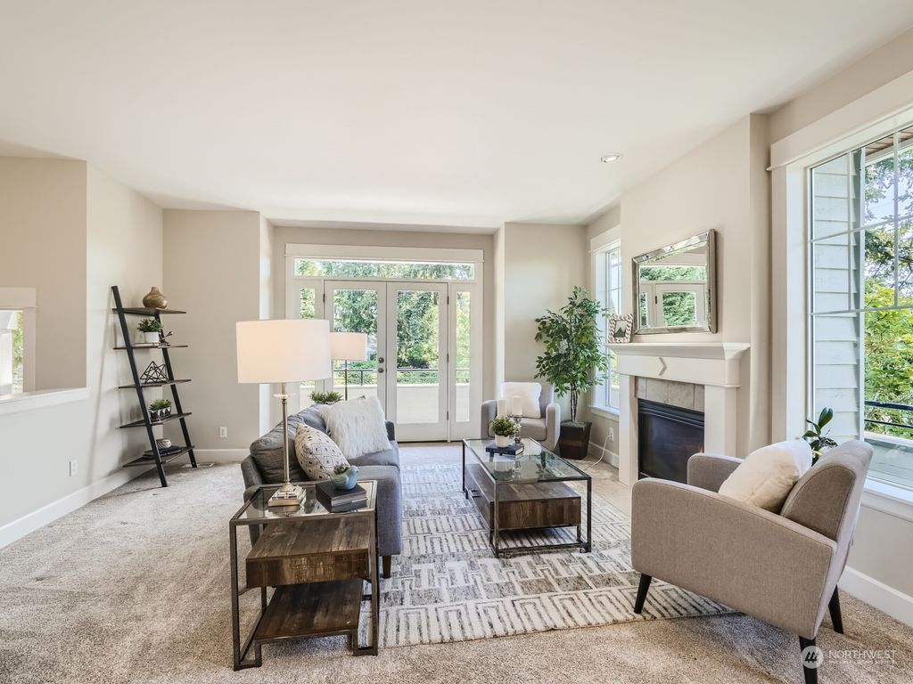 Photo of 8003 37th Avenue NE, Seattle, WA 98115 (MLS # 2125616)