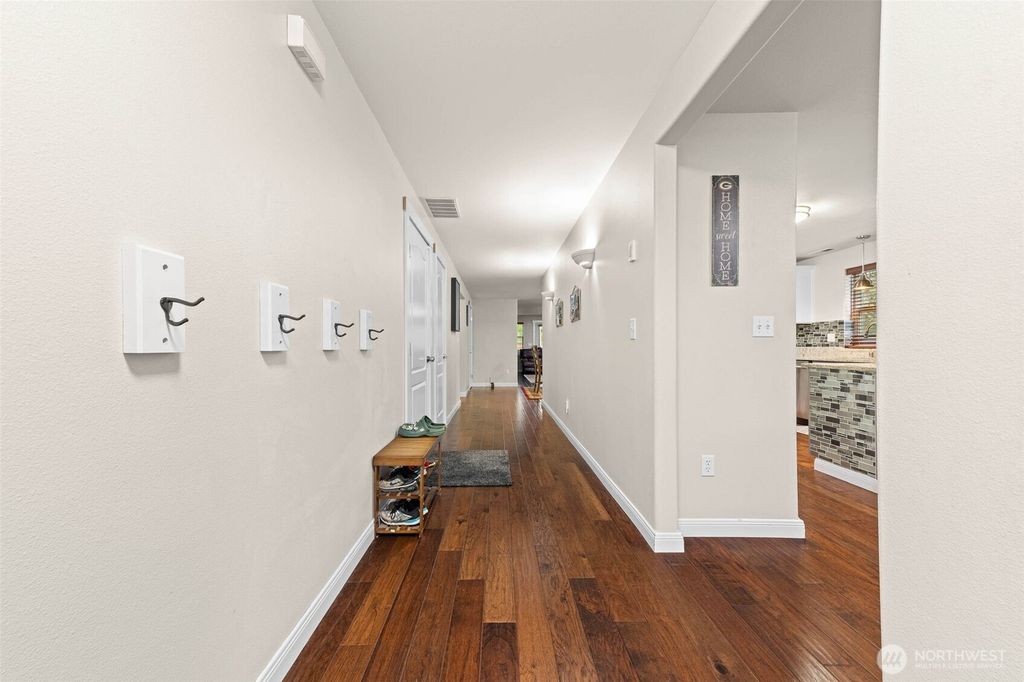 Photo of 5647 Black Lake Boulevard SW, Olympia, WA 98512 (MLS # 2496742)