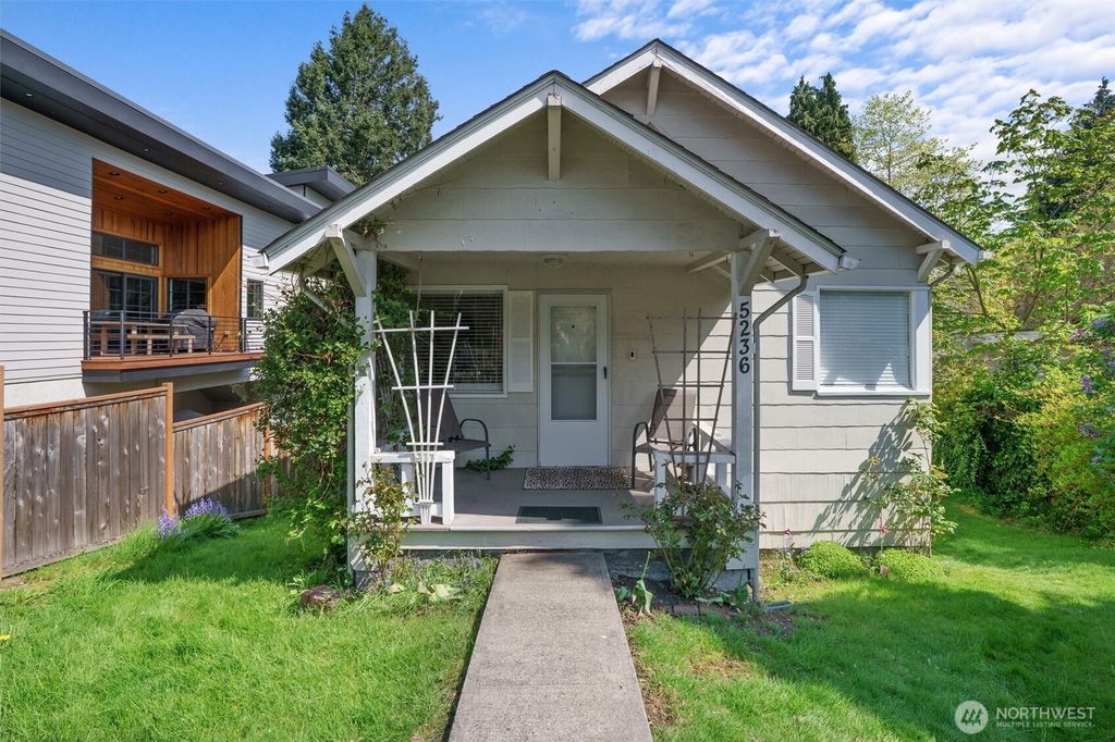 Photo of 5236 40th Avenue SW, Seattle, WA 98136 (MLS # 2355692)