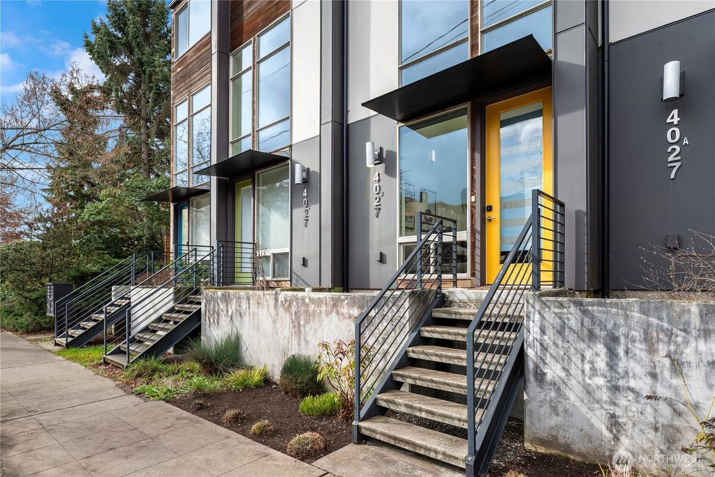 Photo of 4027 California Avenue SW #B, Seattle, WA 98116 (MLS # 2482387)