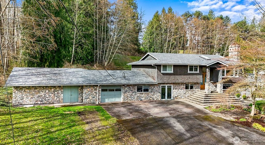 Photo of 8326 147th Avenue SE, Snohomish, WA 98290 (MLS # 2348538)