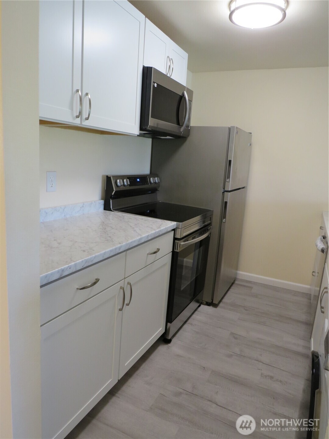 31003 14 Avenue S B10