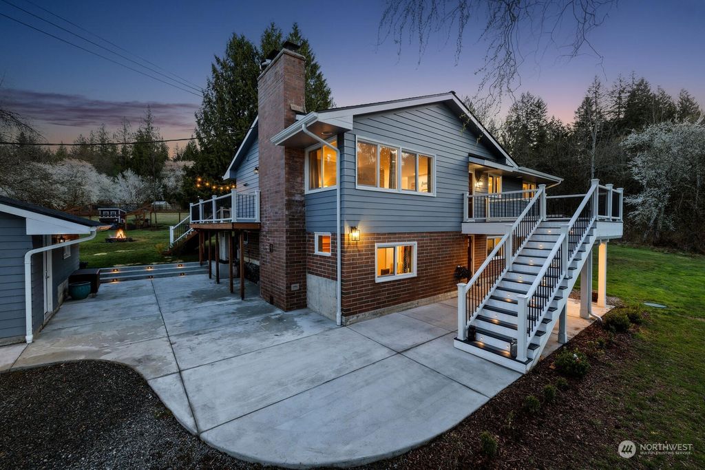 Photo of 30211 SE 40th Street, Fall City, WA 98024 (MLS # 2053316)