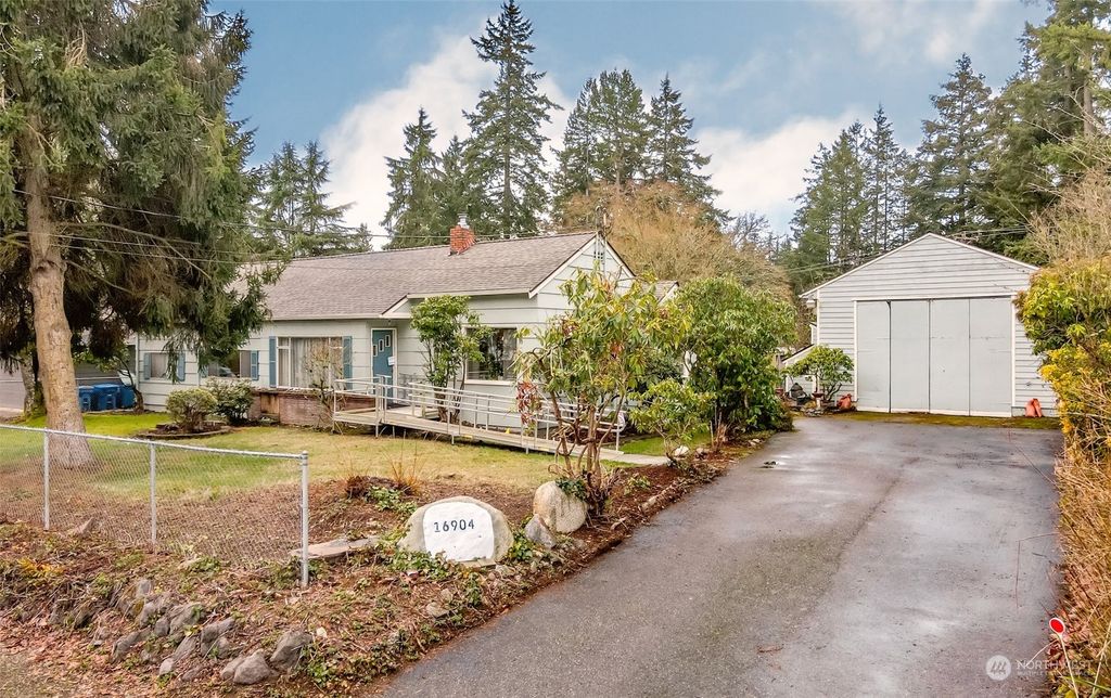 Photo of 16904 62nd Avenue W, Lynnwood, WA 98037 (MLS # 2025525)