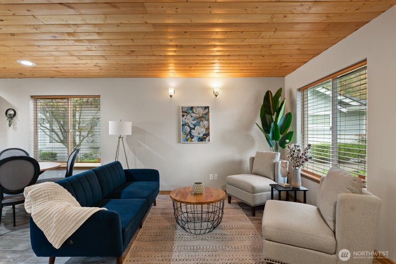 621 Sunflower Lane