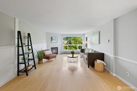 Photo of 9416 1st Avenue NE #305, Seattle, WA 98115 (MLS # 2482235)