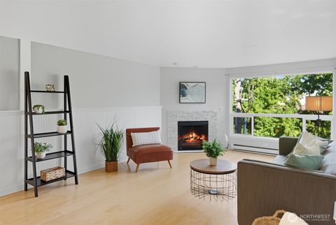 Photo of 9416 1st Avenue NE #305, Seattle, WA 98115 (MLS # 2482235)