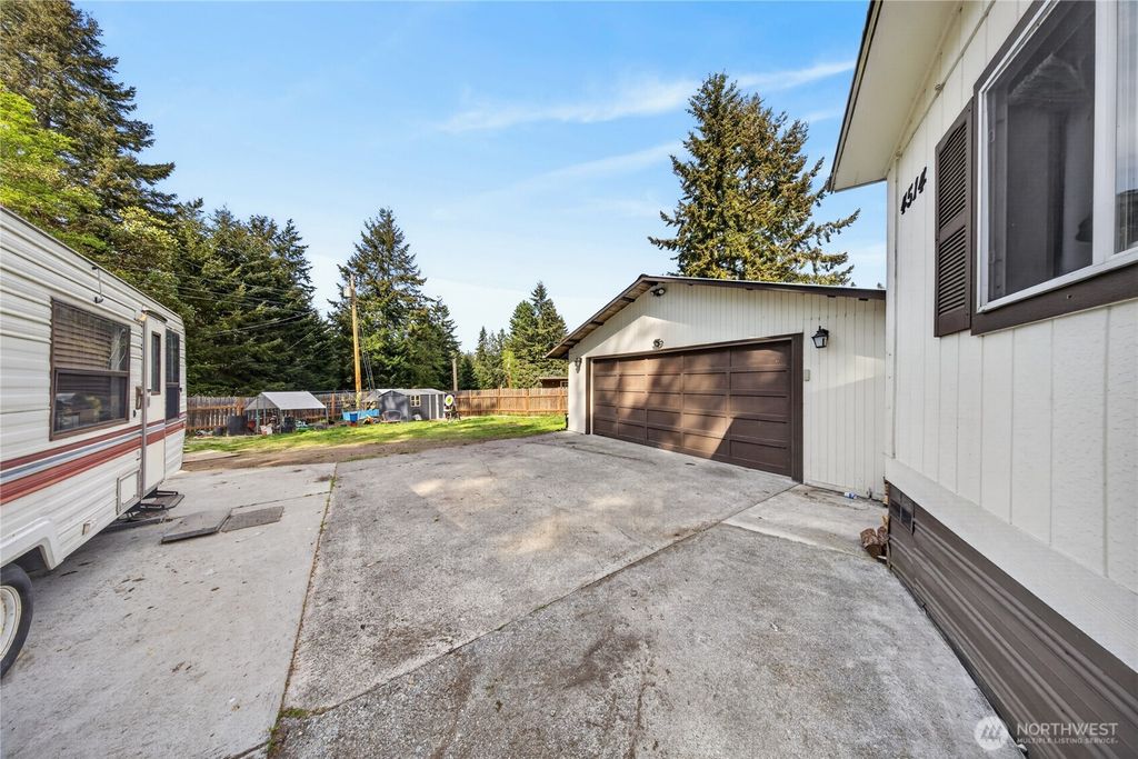 Photo of 4514 Alamo Way, Oak Harbor, WA 98277 (MLS # 2517758)