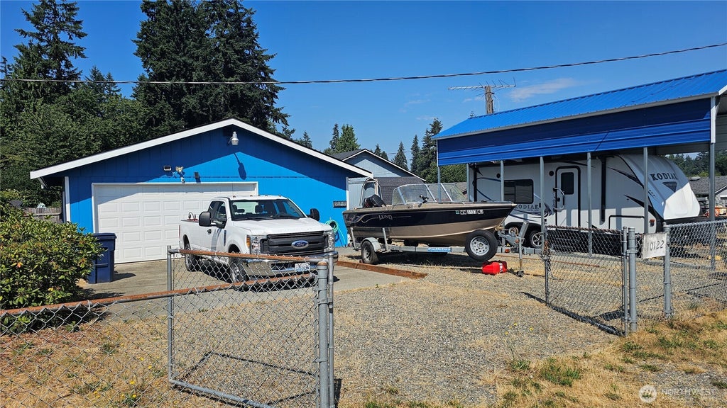 Photo of 10122 51st Avenue NE, Marysville, WA 98270 (MLS # 2577566)