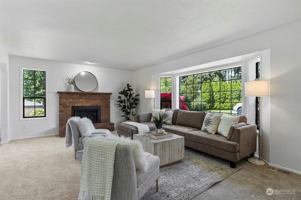 Photo of 22118 76th Avenue W #A, Edmonds, WA 98026 (MLS # 2238027)