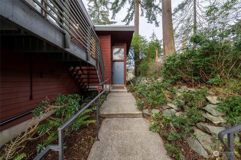 Photo of 445 Highland Dr Dr, Bellingham, WA 98225 (MLS # 2319612)
