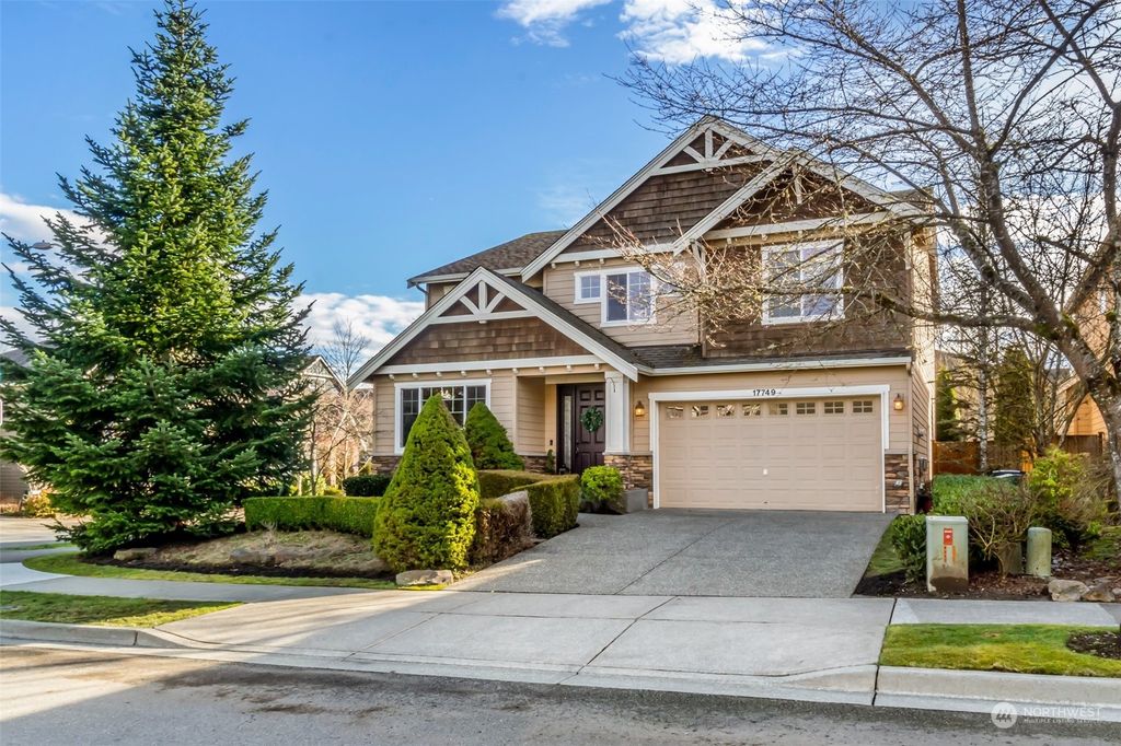 Photo of 17749 NE 122nd Street, Redmond, WA 98052 (MLS # 2198511)