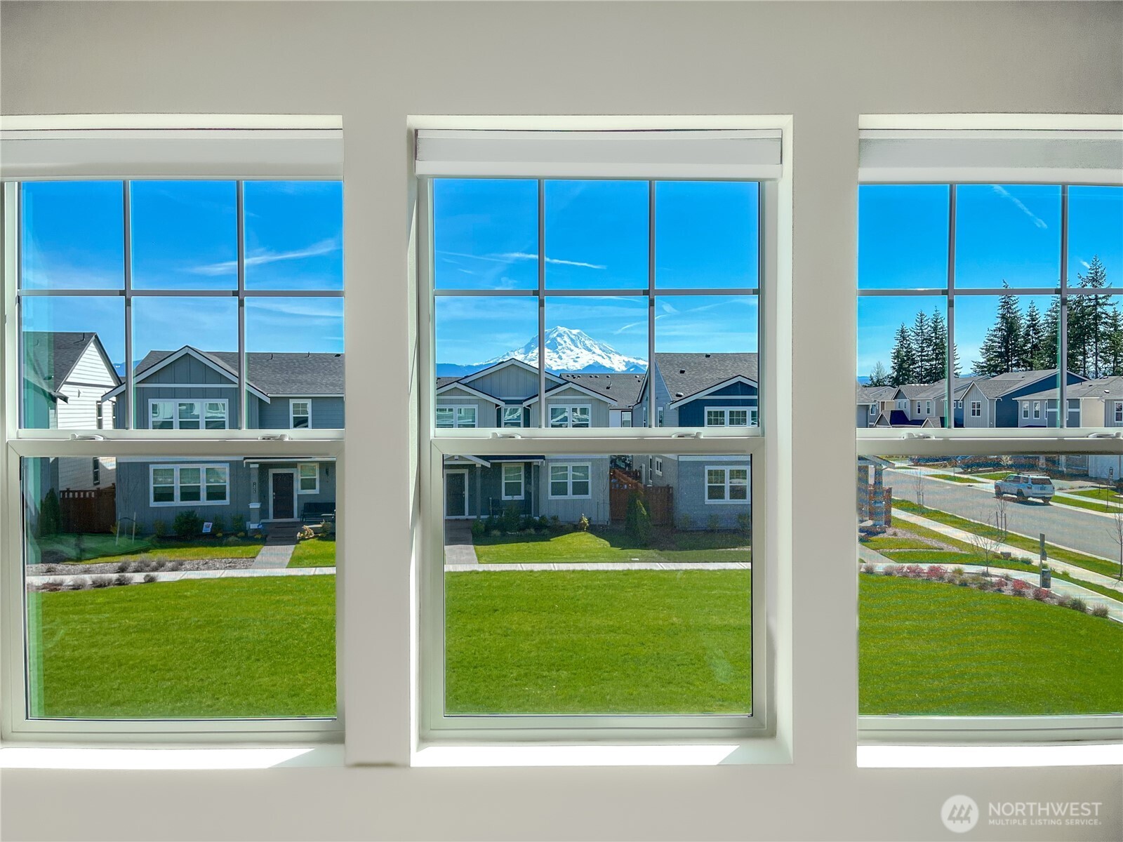 14911 202nd Avenue Court E