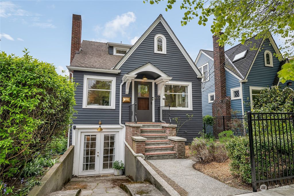Photo of 617 N 46th Street, Seattle, WA 98103 (MLS # 2228451)