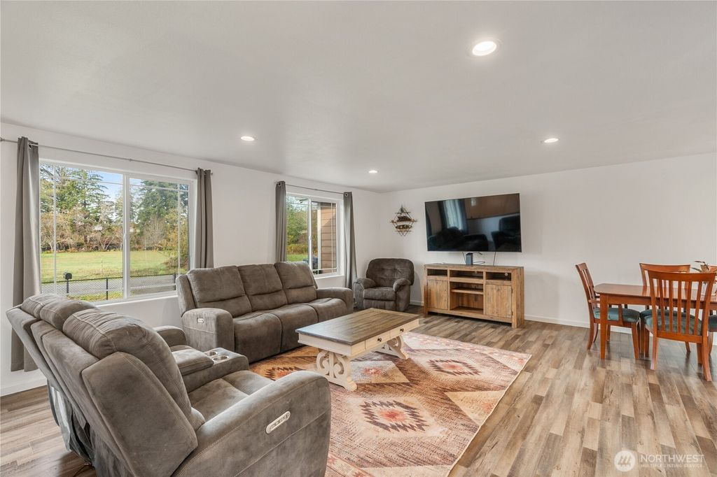 Photo of 18 Muddler Lane, Montesano, WA 98563 (MLS # 2451413)