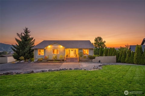 Photo of 17010 Trout Drive, Mount Vernon, WA 98274 (MLS # 2574074)