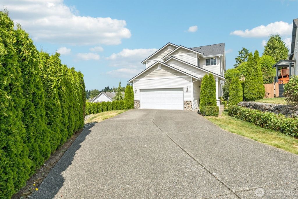 Photo of 11317 13th Street SE, Lake Stevens, WA 98258 (MLS # 2397585)