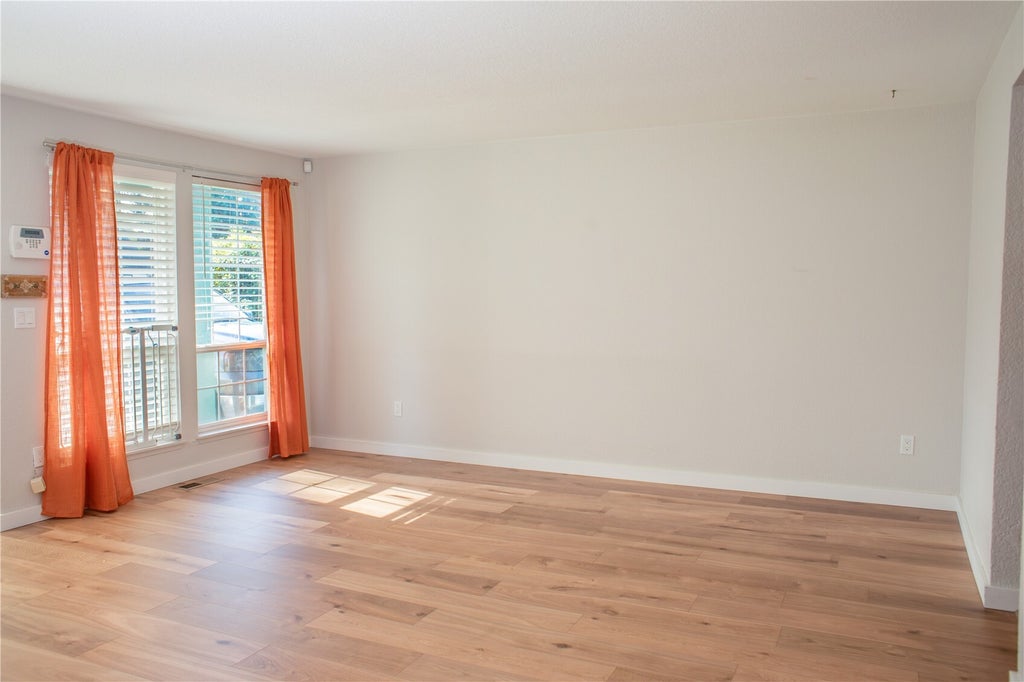 Photo of 12626 SE 317th Street, Auburn, WA 98092 (MLS # 2584887)