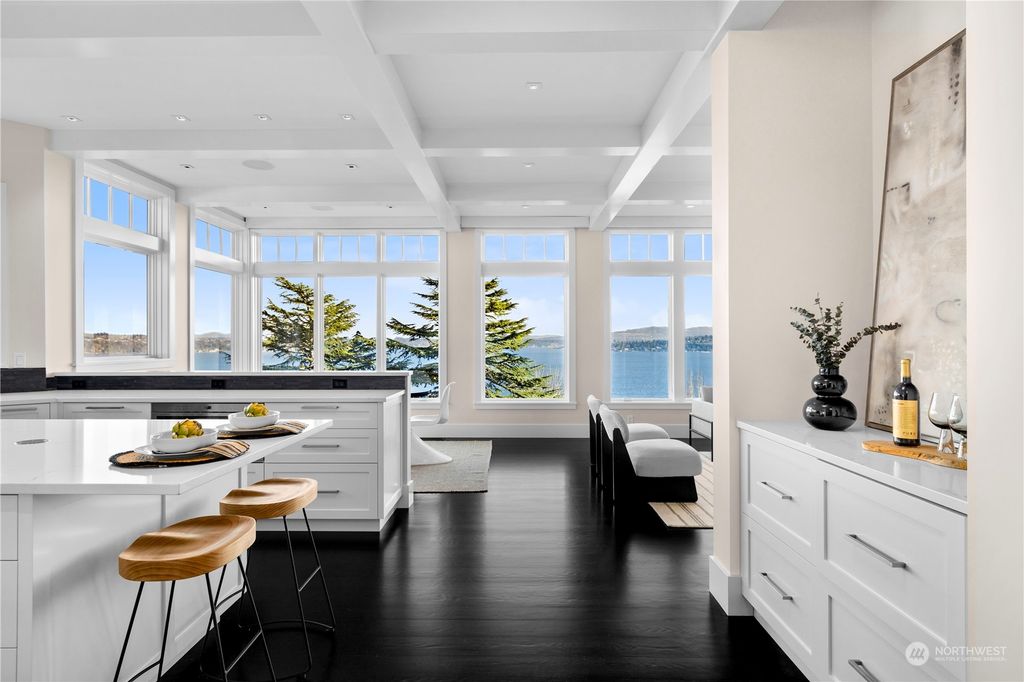 Photo of 630 Randolph Place, Seattle, WA 98122 (MLS # 2325614)