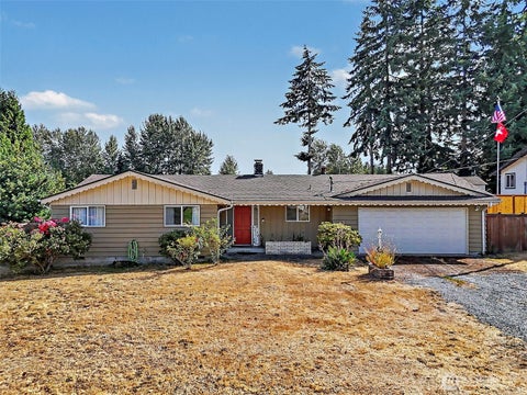 Photo of 8718 107th St E ST, Puyallup, WA 98373 (MLS # 2574640)
