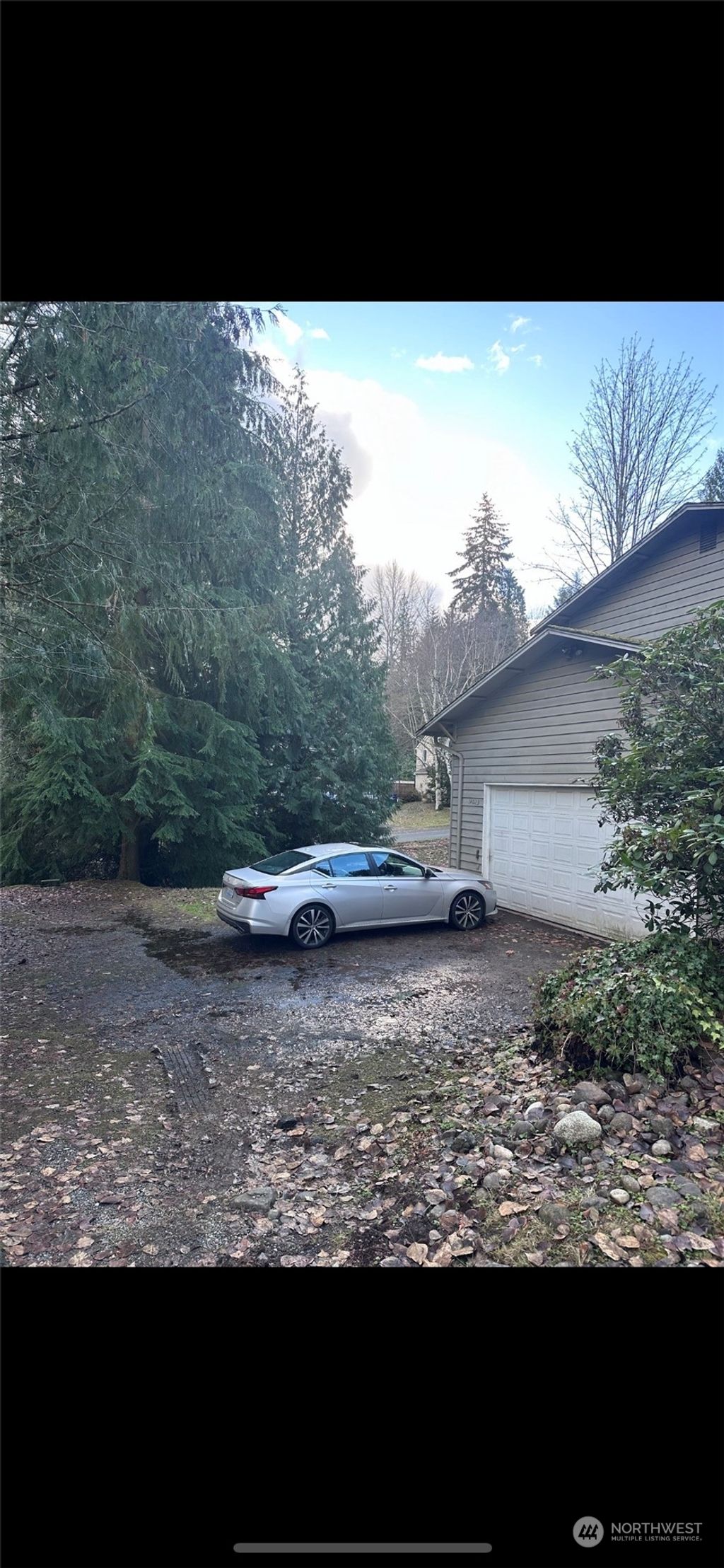 Photo of 14023 NE 80th Street, Redmond, WA 98052 (MLS # 2039706)