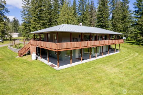 48513 144th Avenue E Eatonville WA 98328