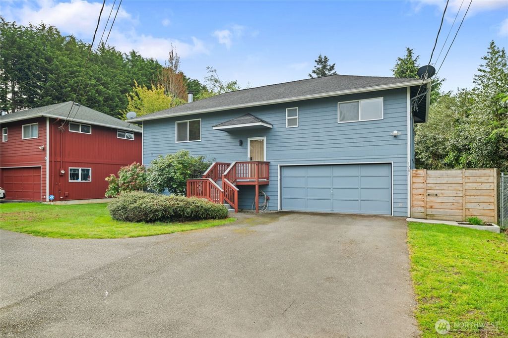 Photo of 1281 SW Othello Street, Seattle, WA 98106 (MLS # 2510079)