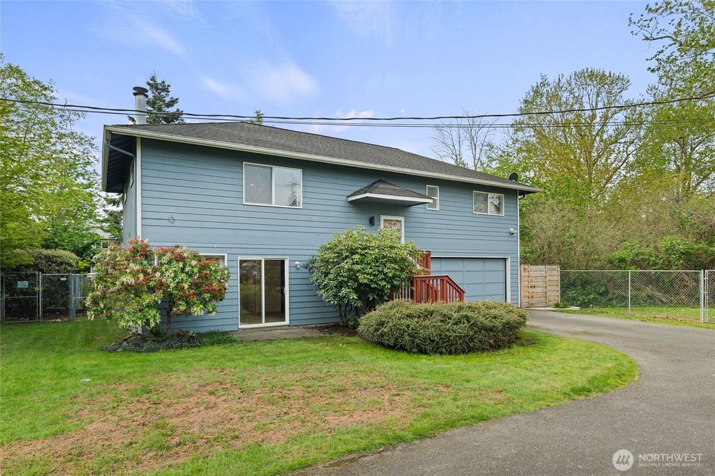 Photo of 1281 SW Othello Street, Seattle, WA 98106 (MLS # 2510079)