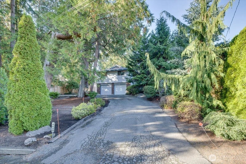 4605 Baker Drive