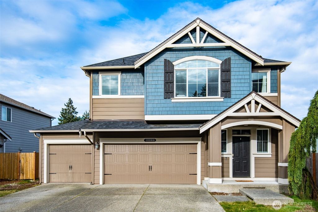 Photo of 18806 106th Avenue Ct E, Puyallup, WA 98374 (MLS # 2472643)