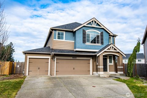 Photo of 18806 106th Avenue Ct E, Puyallup, WA 98374 (MLS # 2472643)