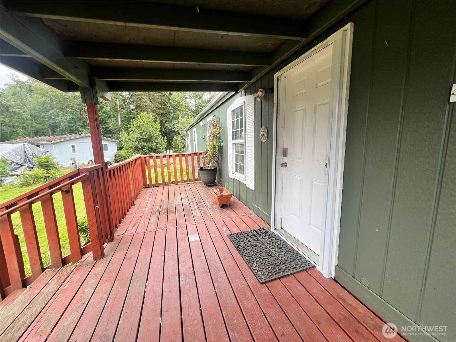 1530 148 Street NE 24