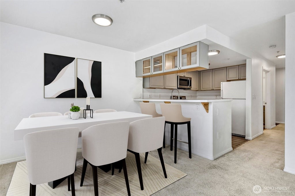 Photo of 2805 NE 125th Street #204, Seattle, WA 98125 (MLS # 2563626)