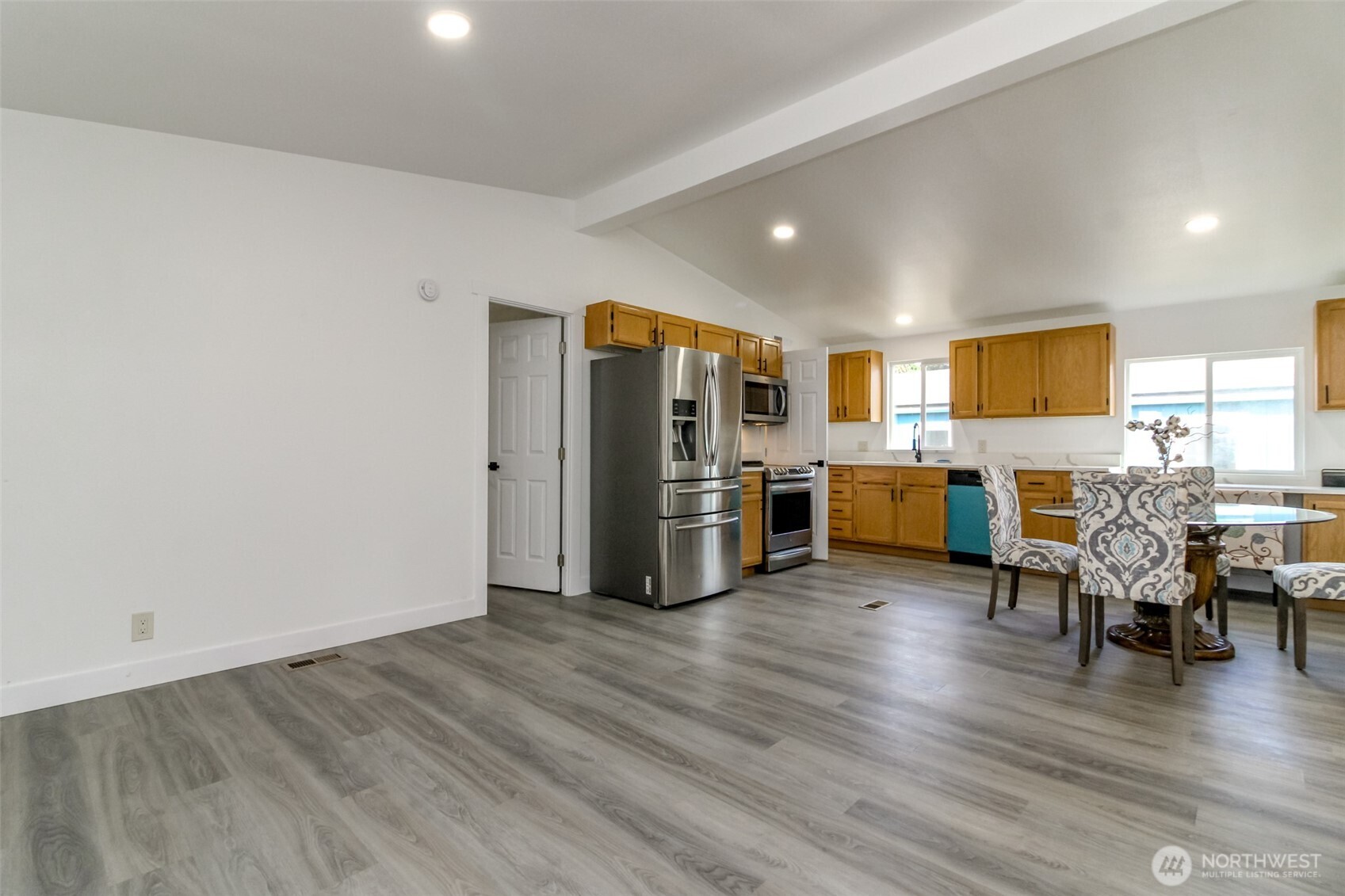 23408 41 St Avenue Ct E 2