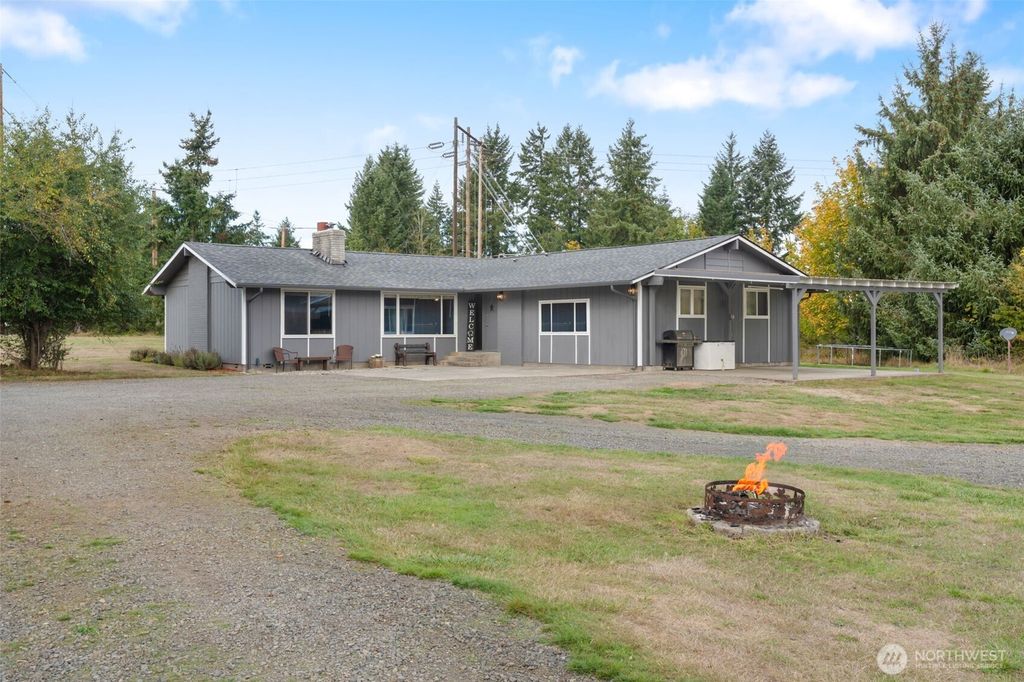 Photo of 3810 Cooks Hill Road, Centralia, WA 98531 (MLS # 2443143)