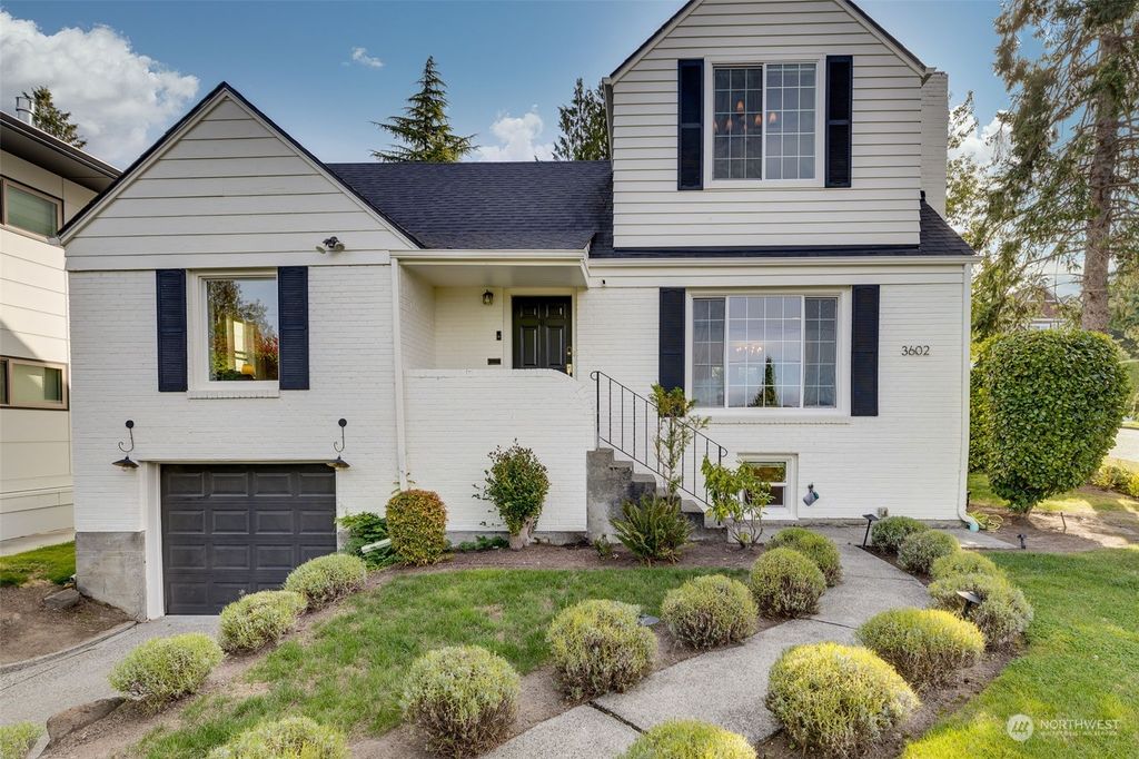 Photo of 3602 30th Avenue W, Seattle, WA 98199 (MLS # 2288087)