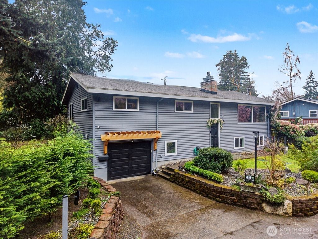 Photo of 11447 5th Avenue S, Seattle, WA 98168 (MLS # 2494355)