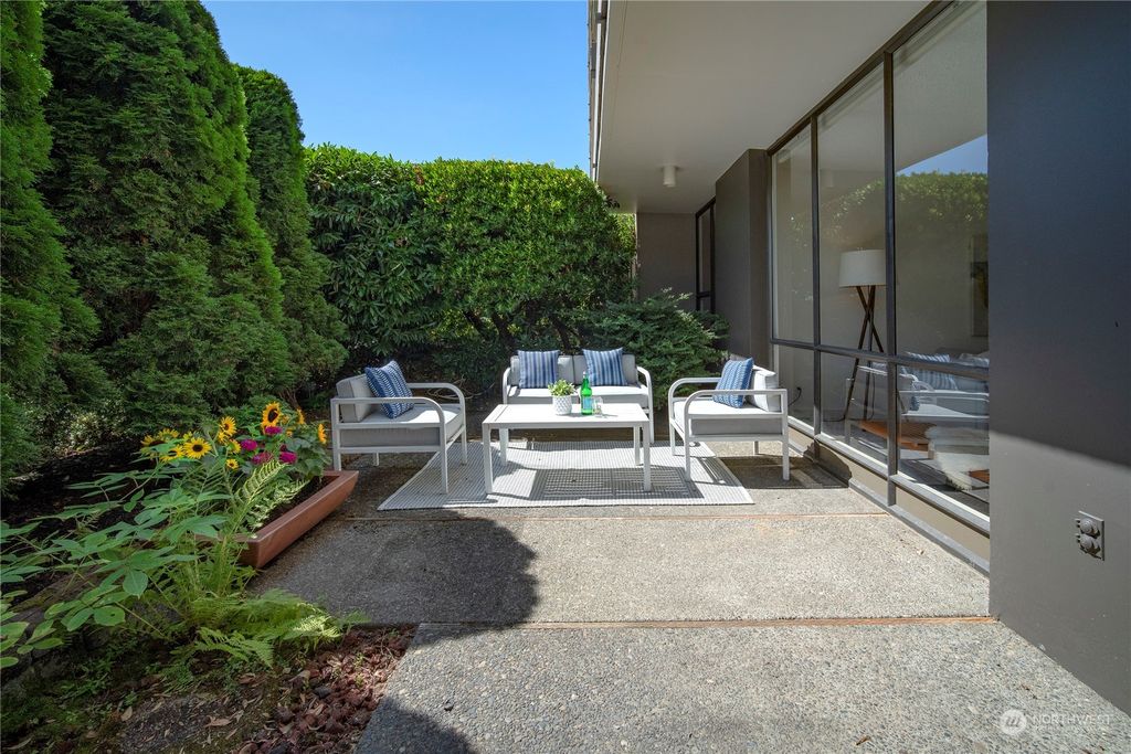 Photo of 6535 Seaview Avenue NW #110B, Seattle, WA 98117 (MLS # 2208791)