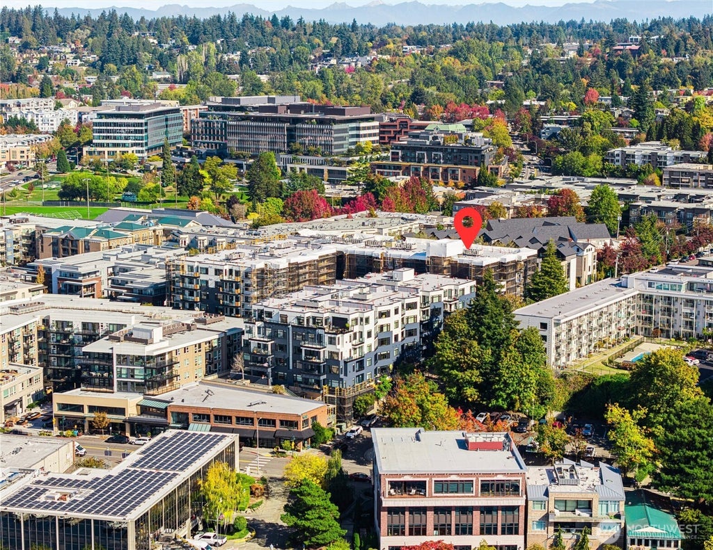Photo of 109 2nd Street S #328, Kirkland, WA 98033 (MLS # 2592731)
