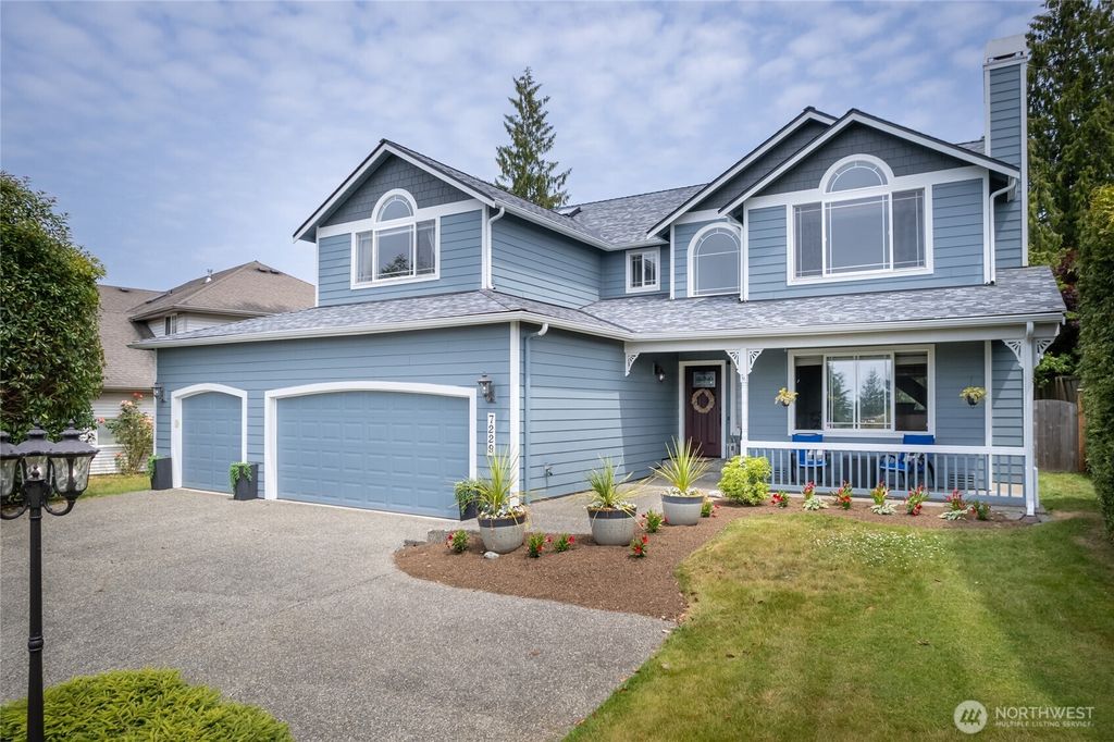 Photo of 7229 78th Drive NE, Marysville, WA 98270 (MLS # 2370875)
