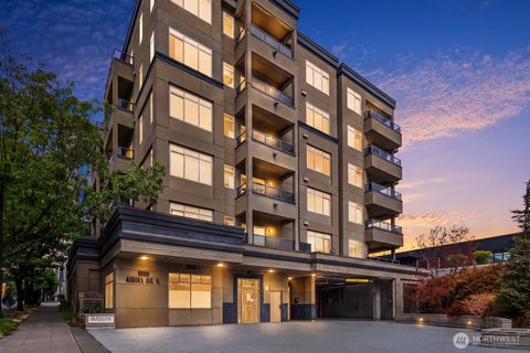Photo of 1000 Aurora Avenue N #311, Seattle, WA 98109 (MLS # 2569701)