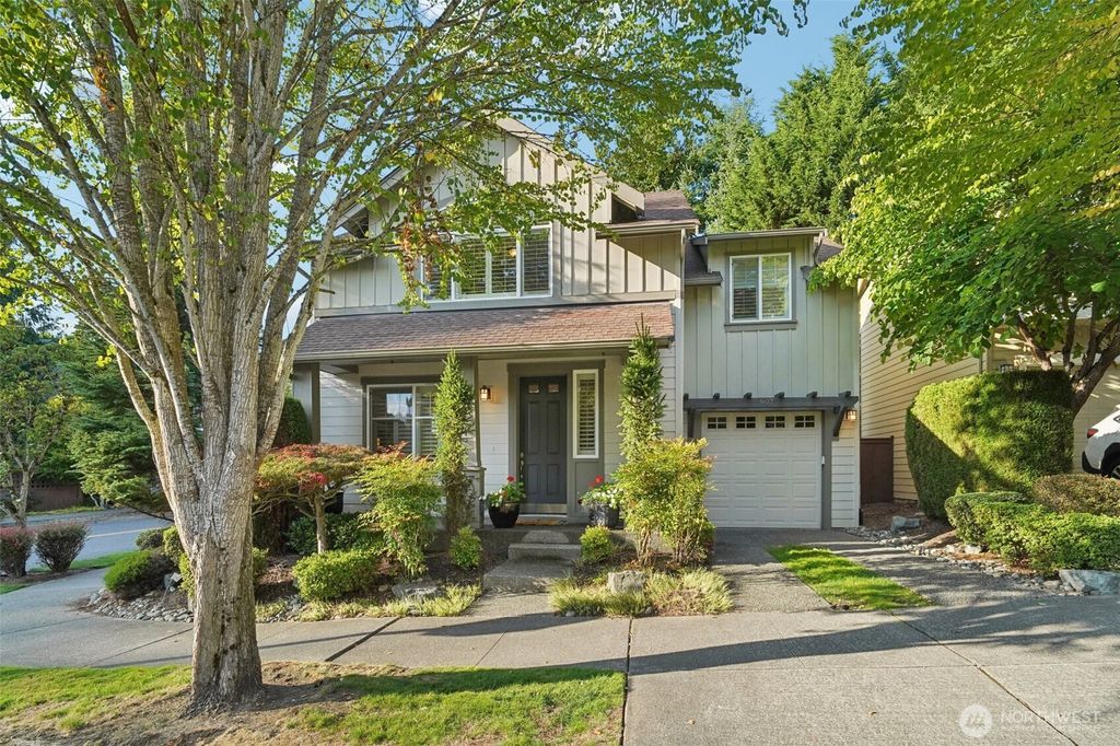 Photo of 907 148th Street SE, Mill Creek, WA 98012 (MLS # 2433717)