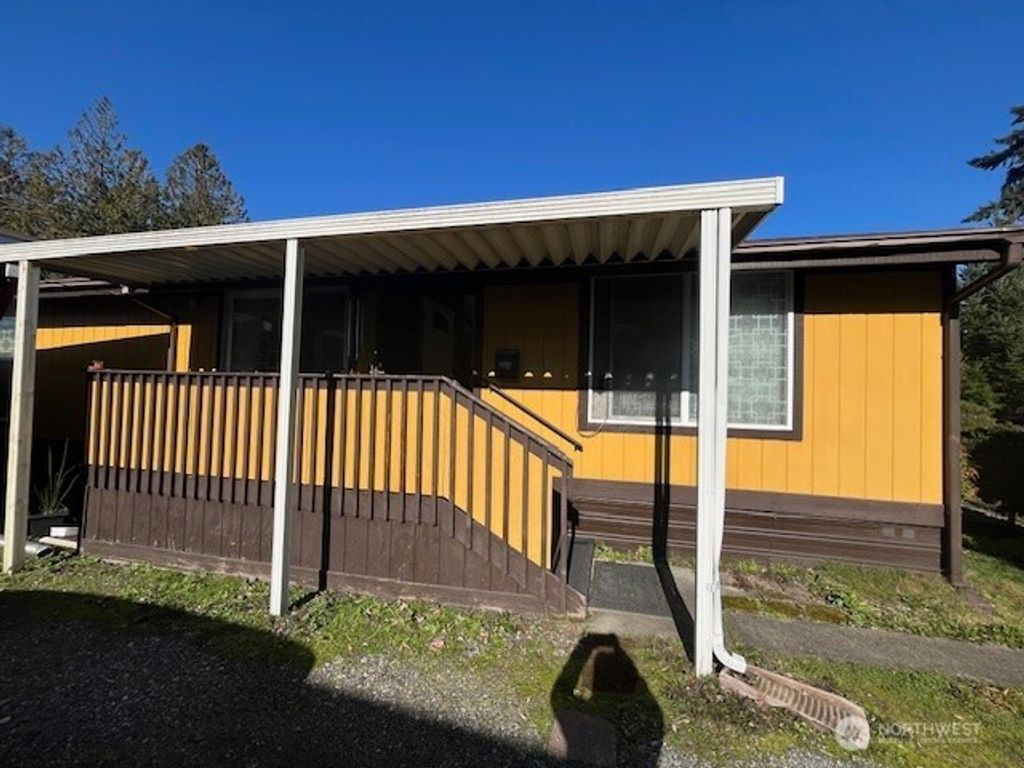 Photo of 3250 S 77th Street, Tacoma, WA 98409 (MLS # 2480970)