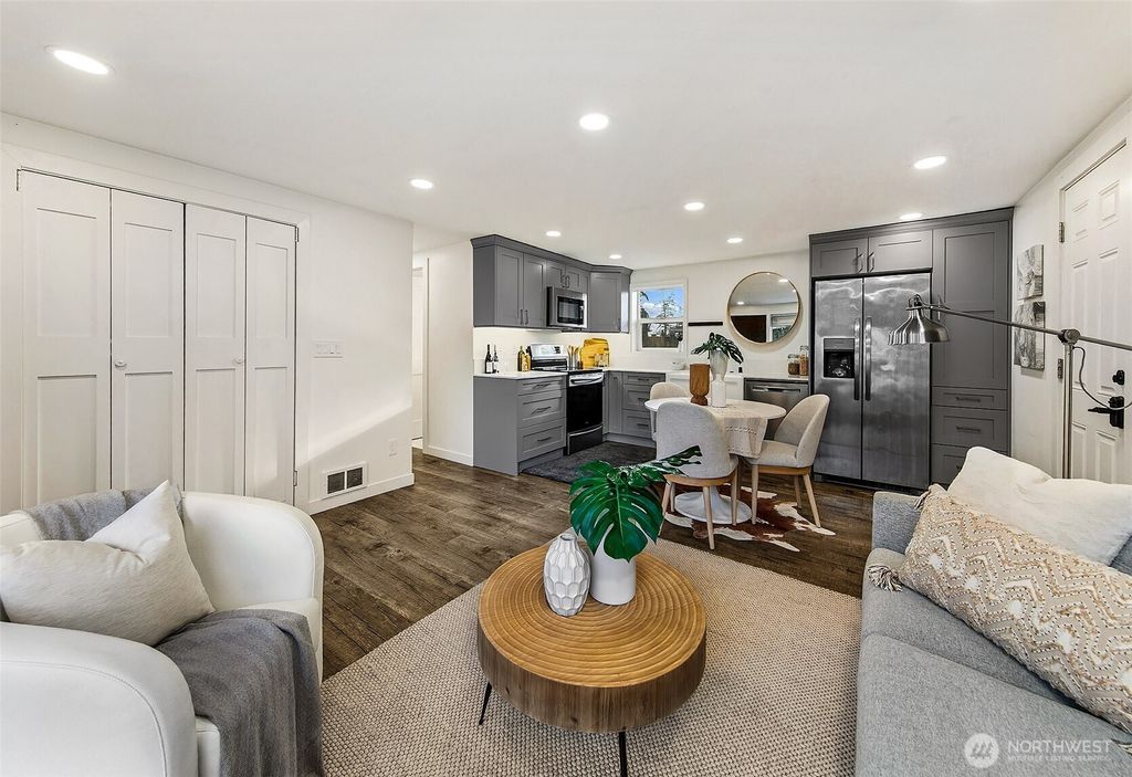 Photo of 5700 241st Street SW, Mountlake Terrace, WA 98043 (MLS # 2463167)