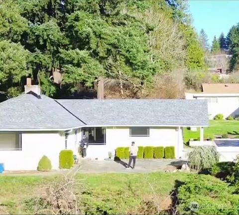 Photo of 7324 S 131st Court, Seattle, WA 98178 (MLS # 2469478)