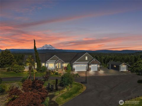 Photo of 2510 Cascade Drive E, Roy, WA 98580 (MLS # 2388332)