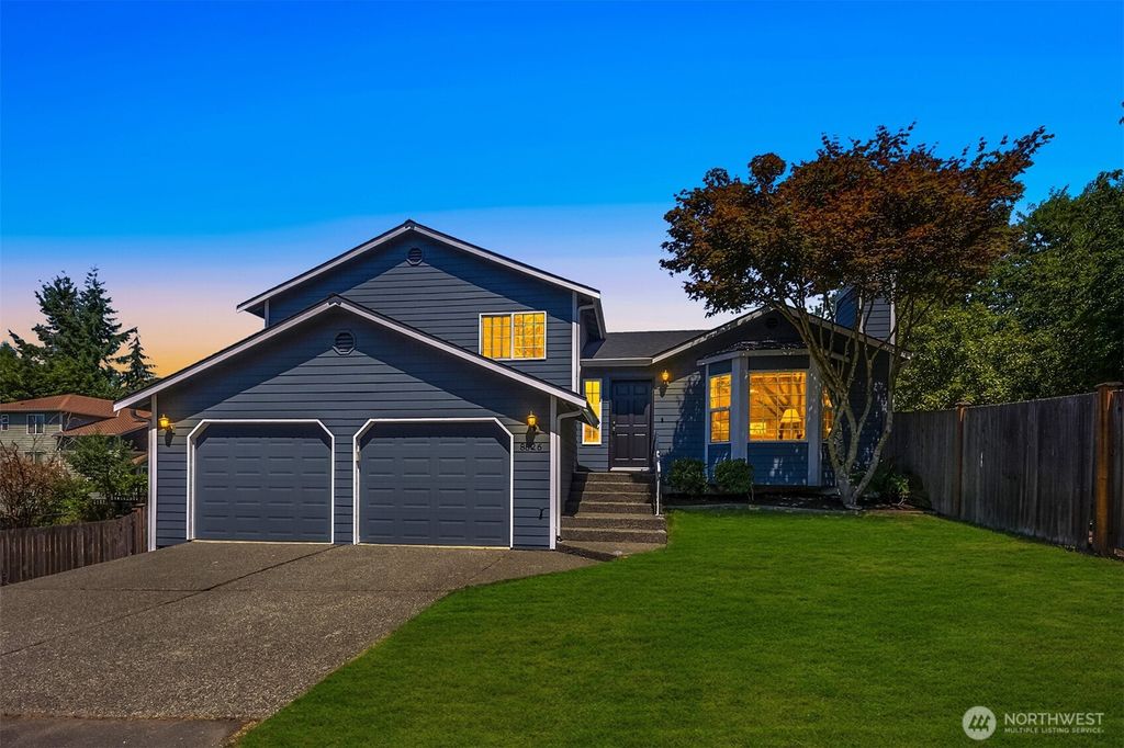 Photo of 8826 NE 152nd Street, Kenmore, WA 98028 (MLS # 2407166)
