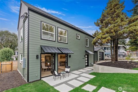 Photo of 9237 36th Avenue S #B, Seattle, WA 98118 (MLS # 2444246)