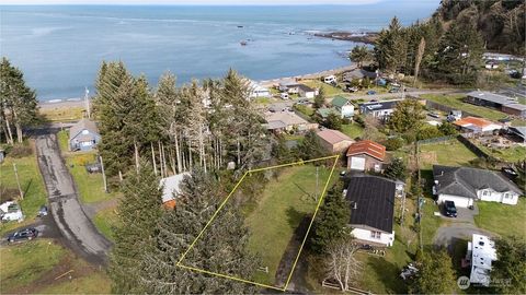 Photo of 42 Fisherman Street, Clallam Bay, WA 98326 (MLS # 2497035)