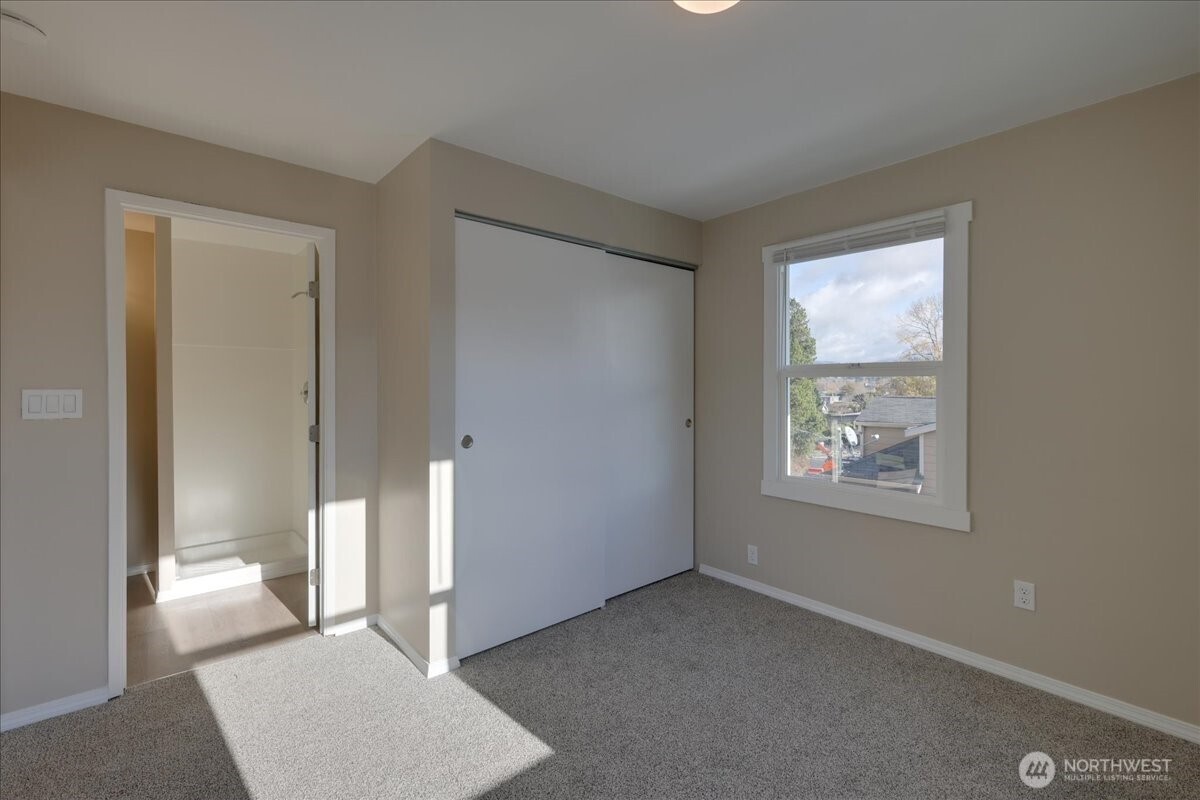 150 Hardie Avenue SW 1-6